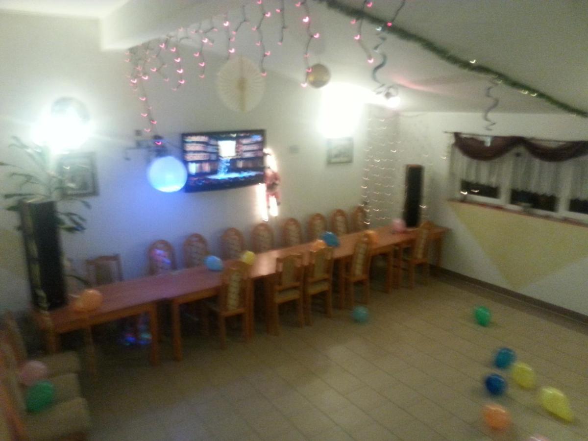 Beatka Hotel Świeradów-Zdrój Kültér fotó