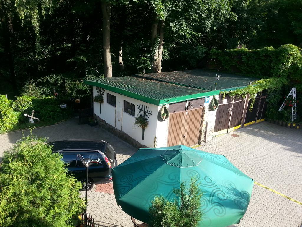 Beatka Hotel Świeradów-Zdrój Kültér fotó